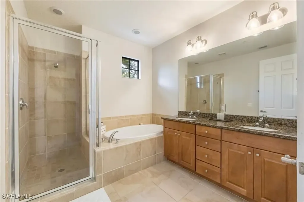 9105 Yuba Lane Naples FL 34113