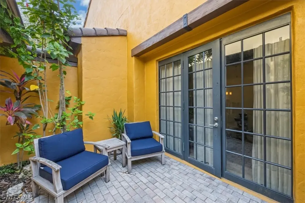 9105 Yuba Lane Naples FL 34113