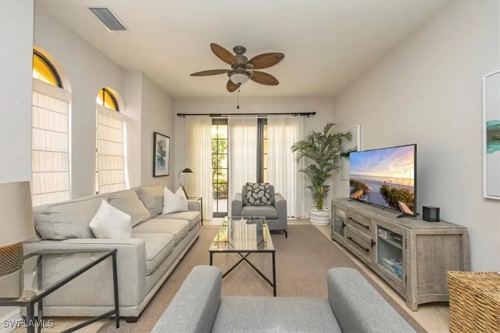 9105 Yuba Lane Naples FL 34113