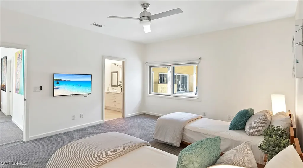 586 Yucca Road Naples FL 34102