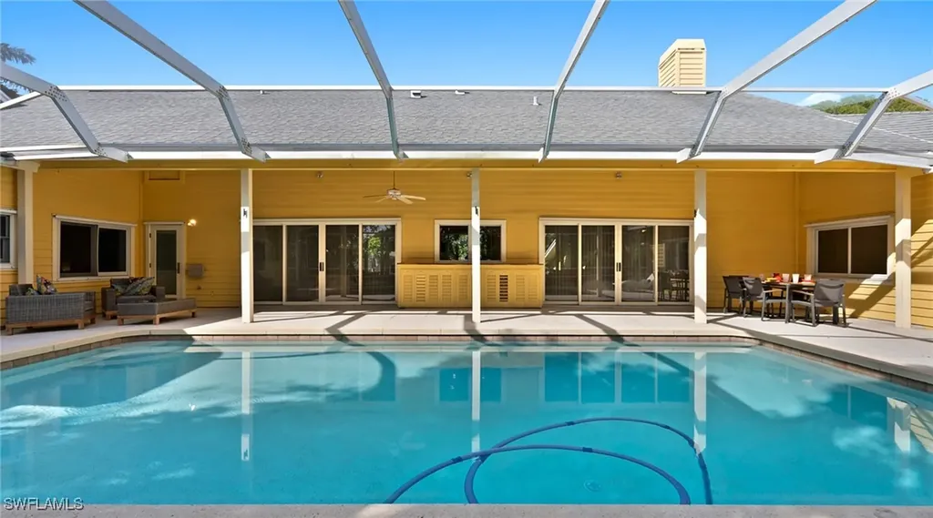 586 Yucca Road Naples FL 34102