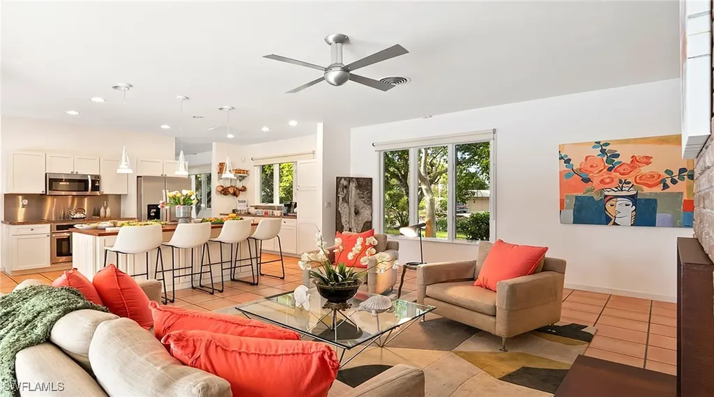 586 Yucca Road Naples FL 34102