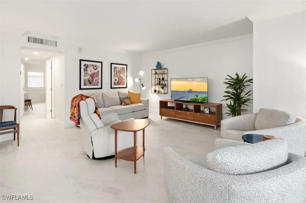 3000 Gulf Shore Boulevard N Naples FL 34103