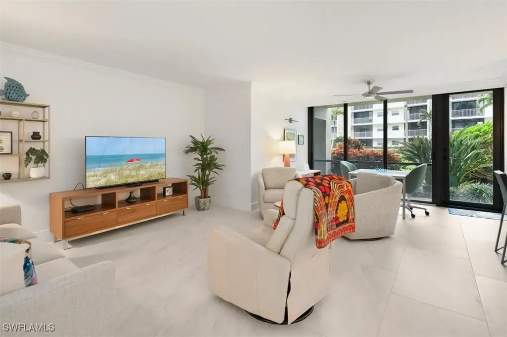 3000 Gulf Shore Boulevard N Naples FL 34103