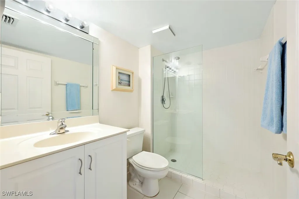 9577 Gulf Shore Drive Naples FL 34108