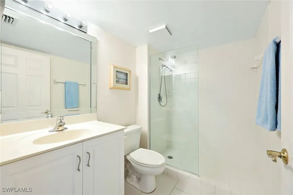9577 Gulf Shore Drive Naples FL 34108