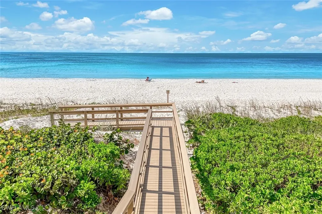 9577 Gulf Shore Drive Naples FL 34108