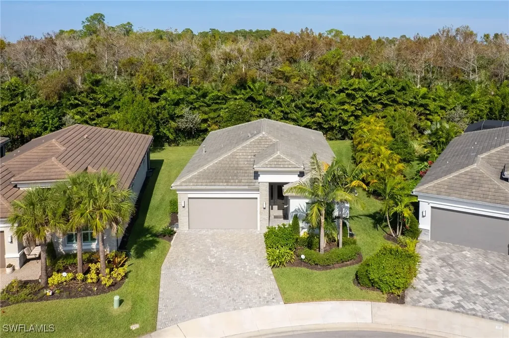 11409 Jacaranda Drive Naples FL 34120