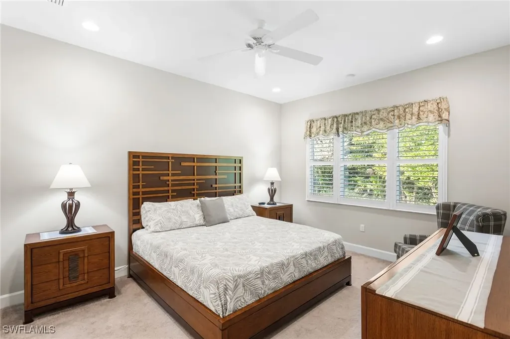 11409 Jacaranda Drive Naples FL 34120