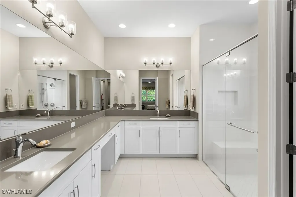 11409 Jacaranda Drive Naples FL 34120