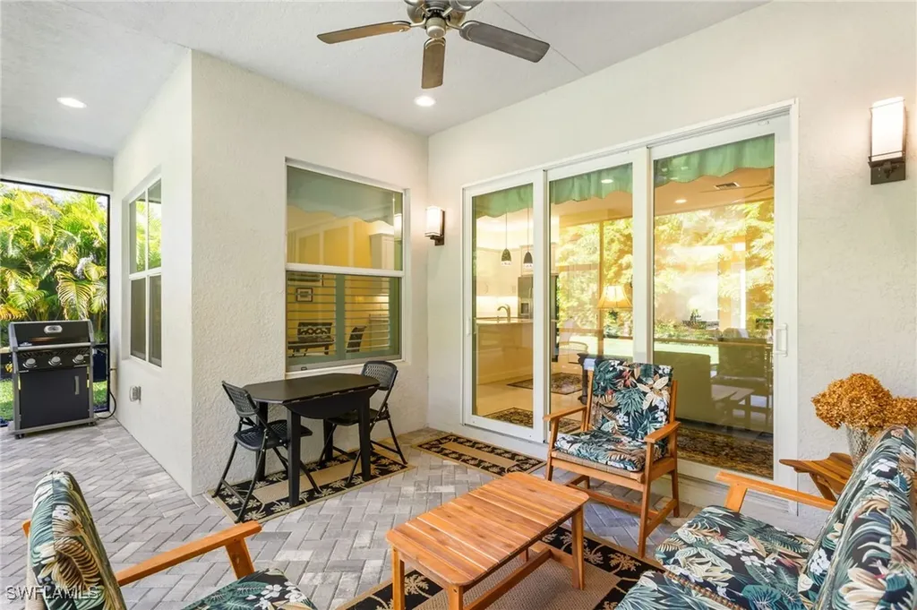 11409 Jacaranda Drive Naples FL 34120