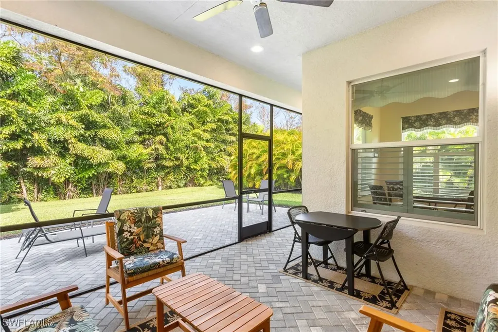 11409 Jacaranda Drive Naples FL 34120