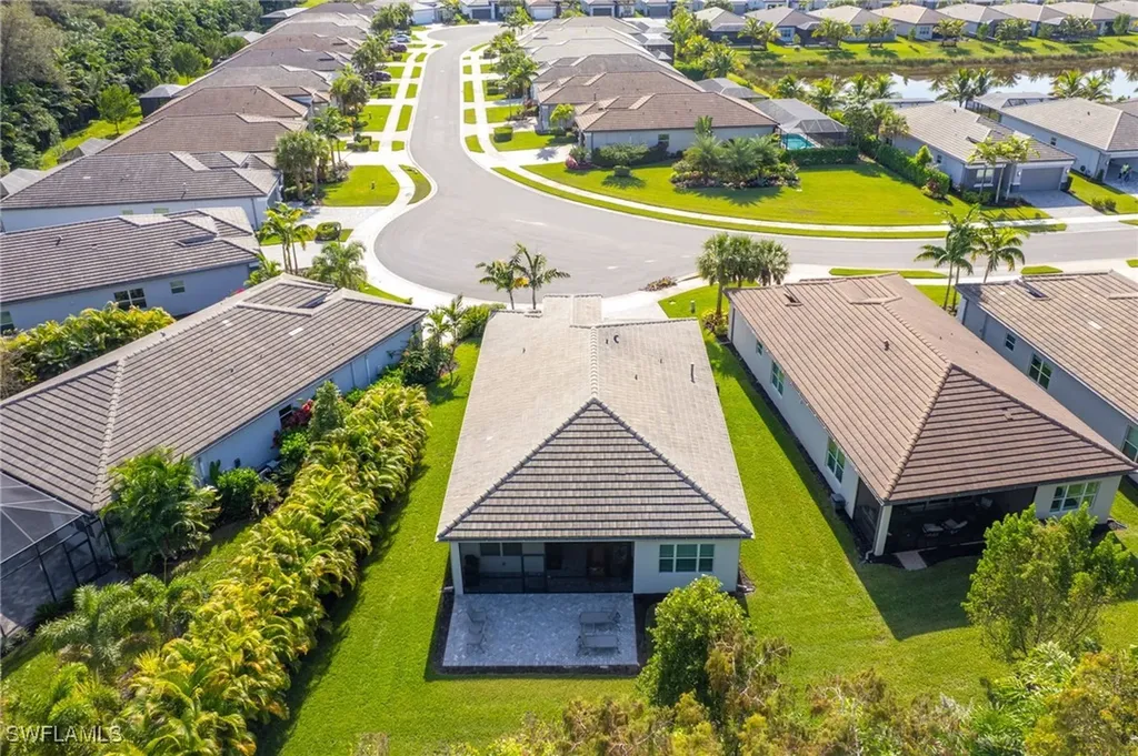 11409 Jacaranda Drive Naples FL 34120
