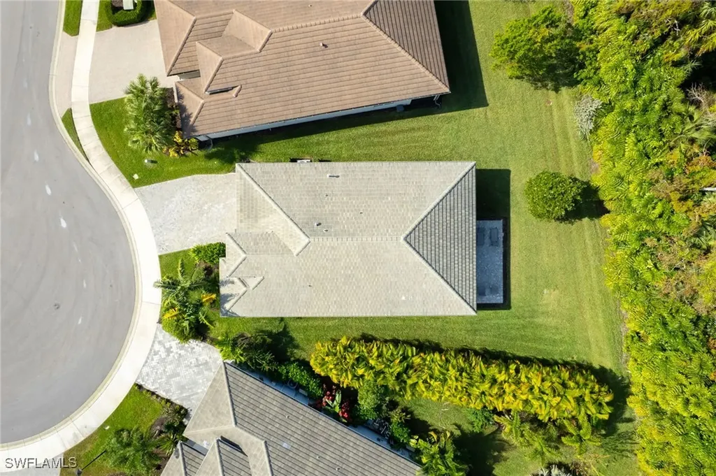 11409 Jacaranda Drive Naples FL 34120