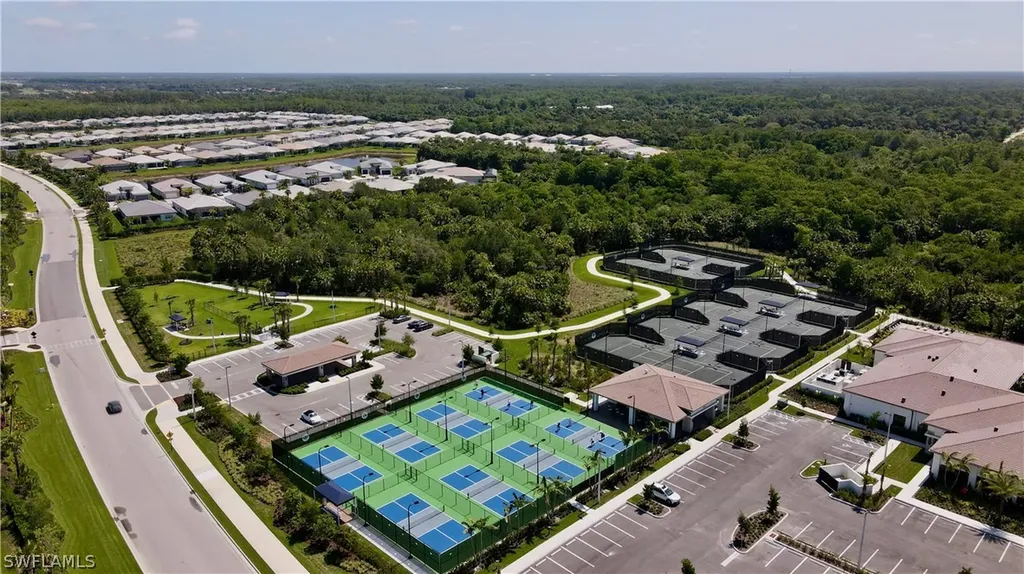 11409 Jacaranda Drive Naples FL 34120