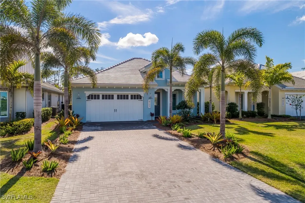 6303 Antigua Way Naples FL 34113