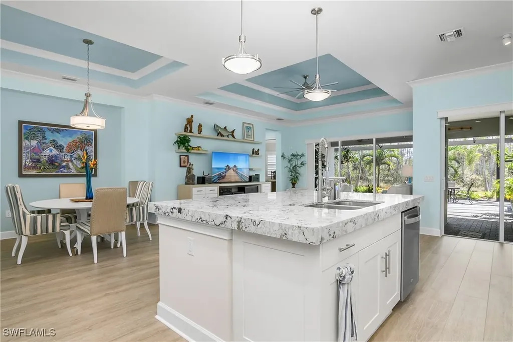 6303 Antigua Way Naples FL 34113