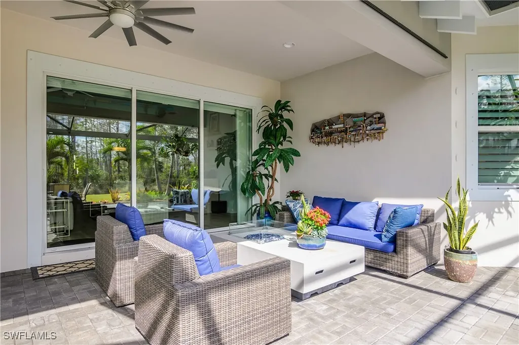 6303 Antigua Way Naples FL 34113