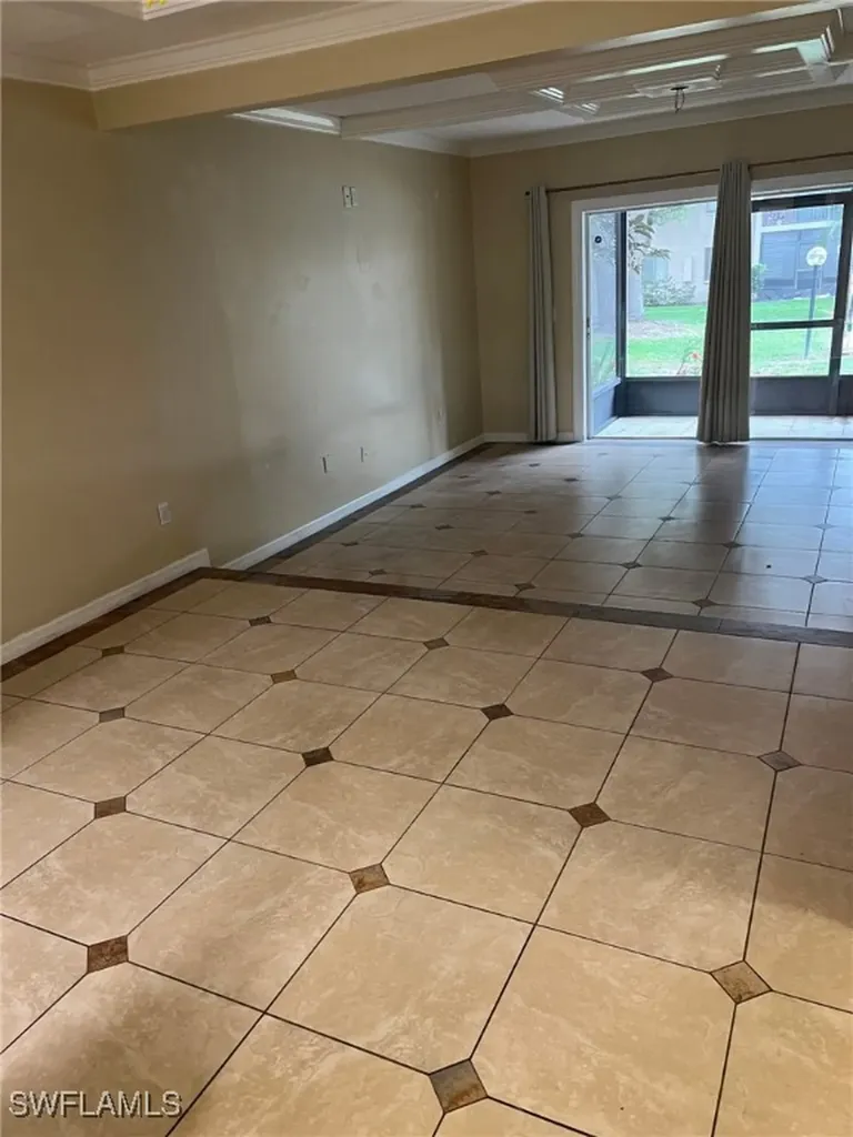 7509 Pitch Pine Circle S Tampa FL 33617