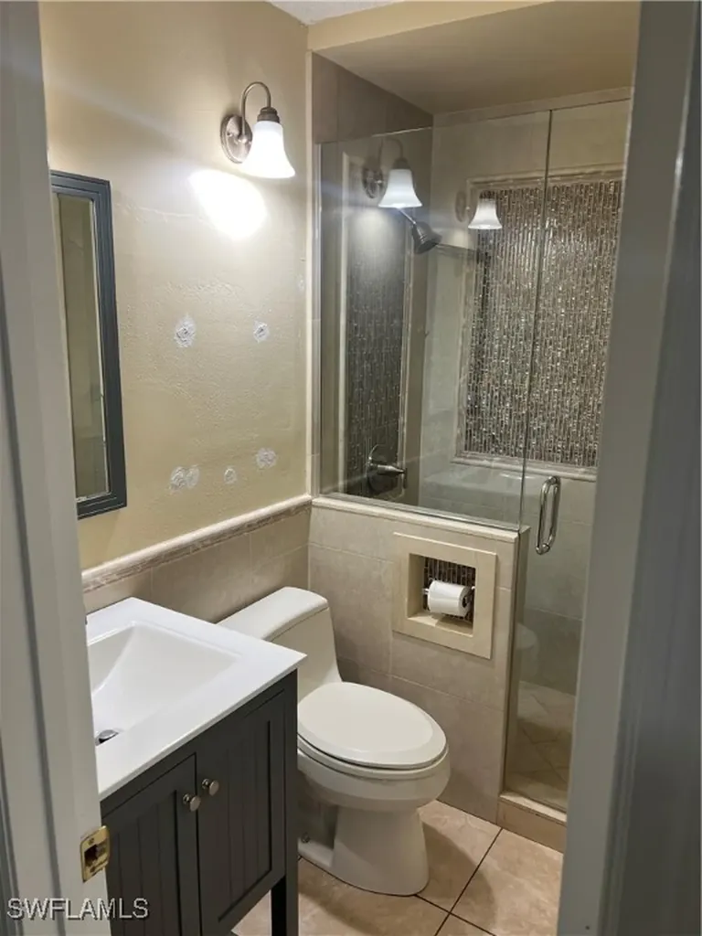 7509 Pitch Pine Circle S Tampa FL 33617