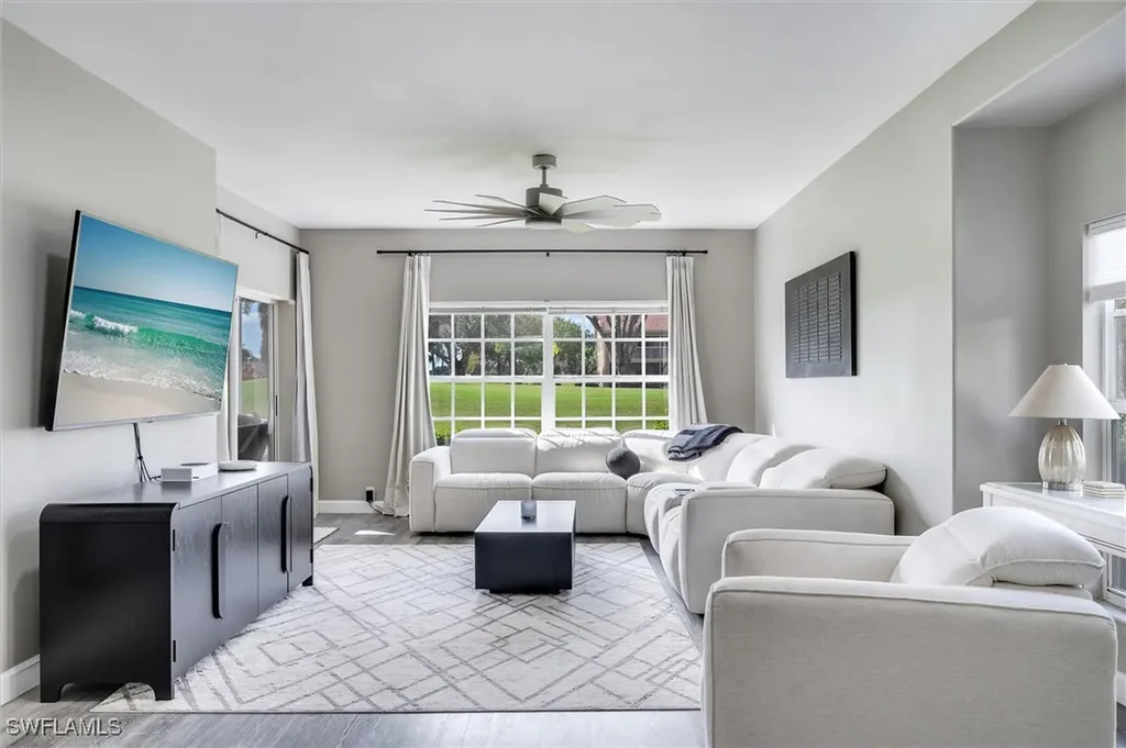 28080 Cavendish Court Bonita Springs FL 34135