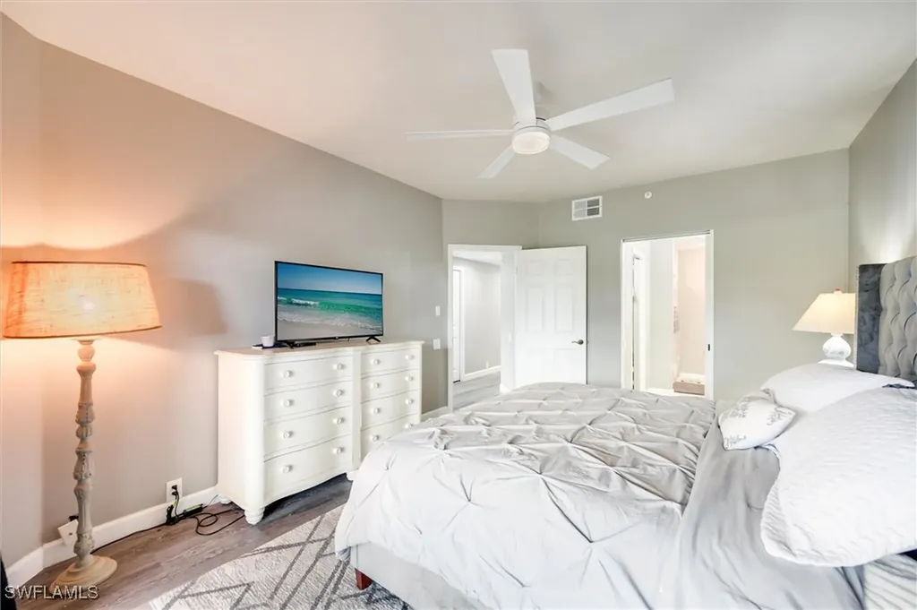 28080 Cavendish Court Bonita Springs FL 34135