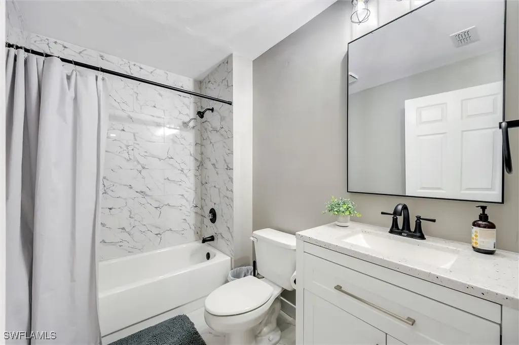 28080 Cavendish Court Bonita Springs FL 34135
