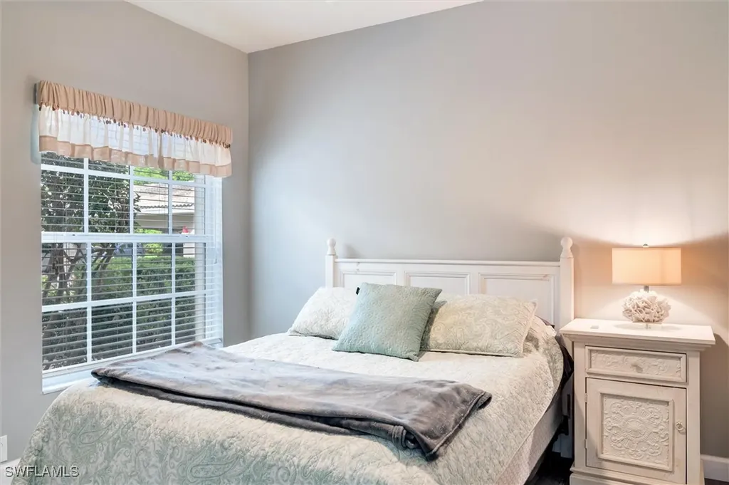28080 Cavendish Court Bonita Springs FL 34135