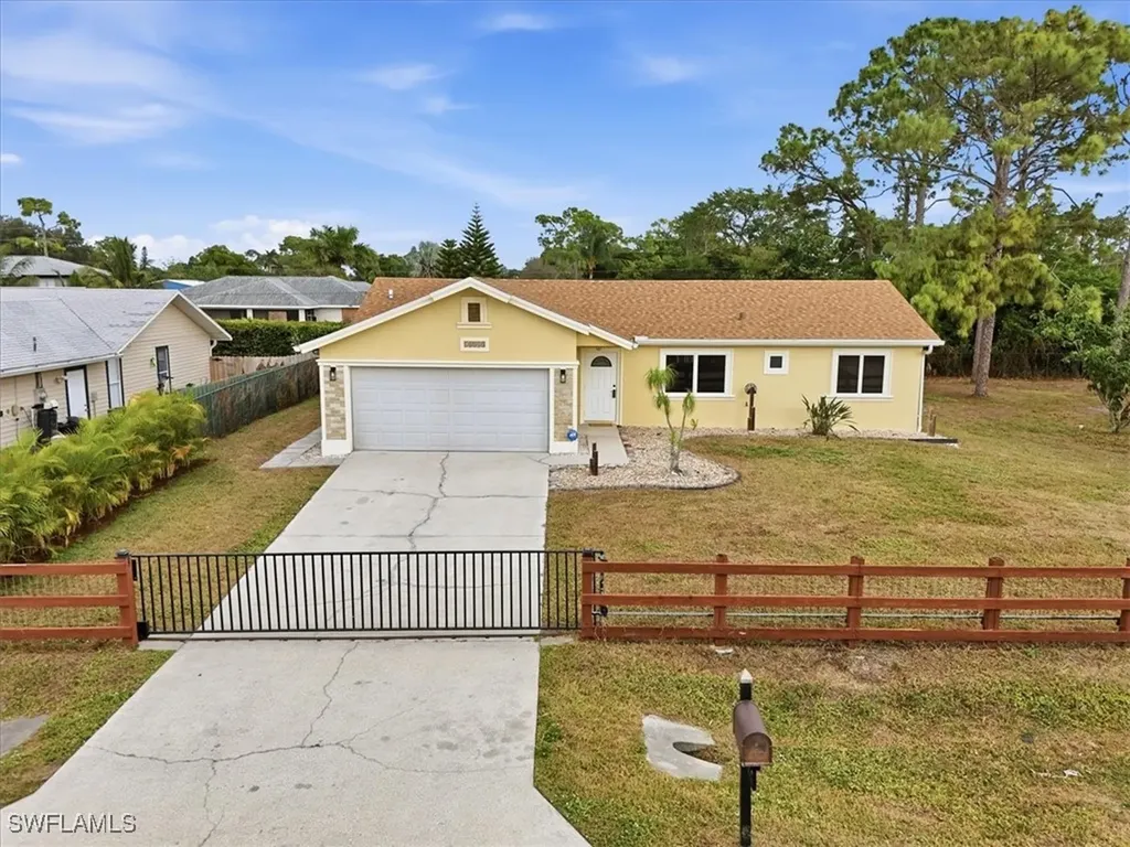 18343 Hawthorne Road Fort Myers FL 33967