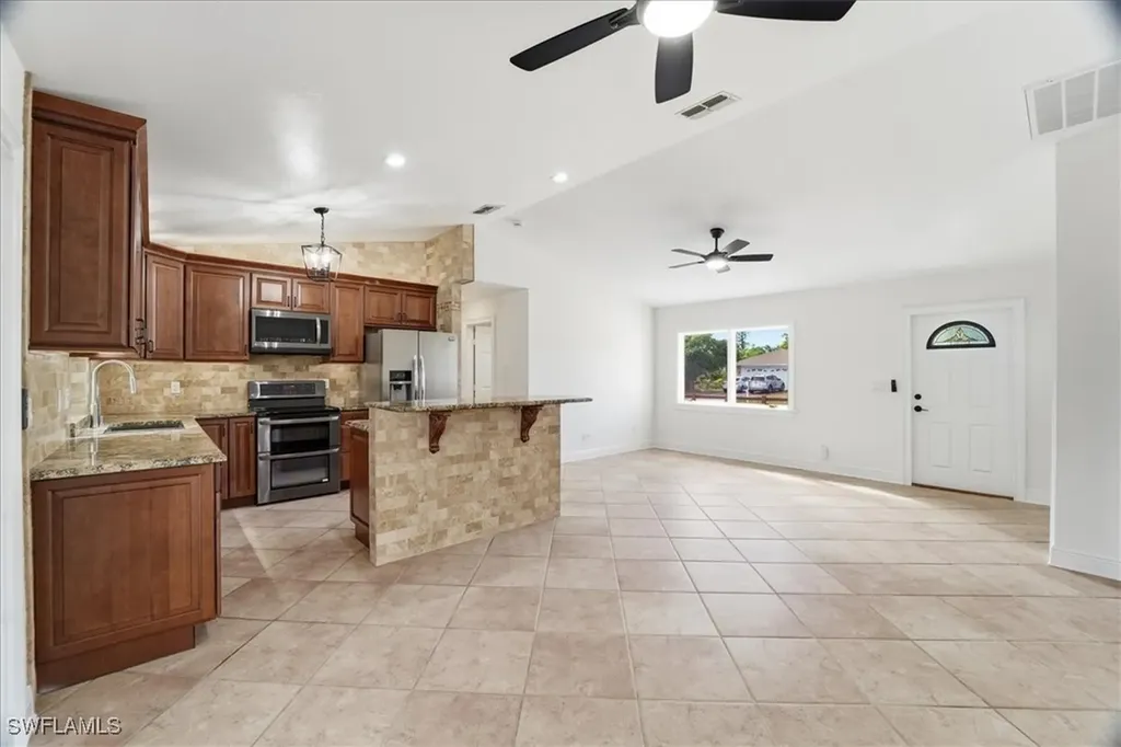 18343 Hawthorne Road Fort Myers FL 33967