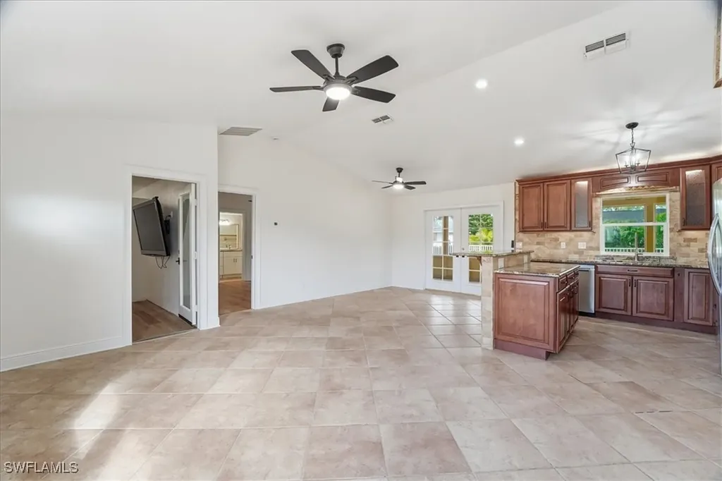 18343 Hawthorne Road Fort Myers FL 33967