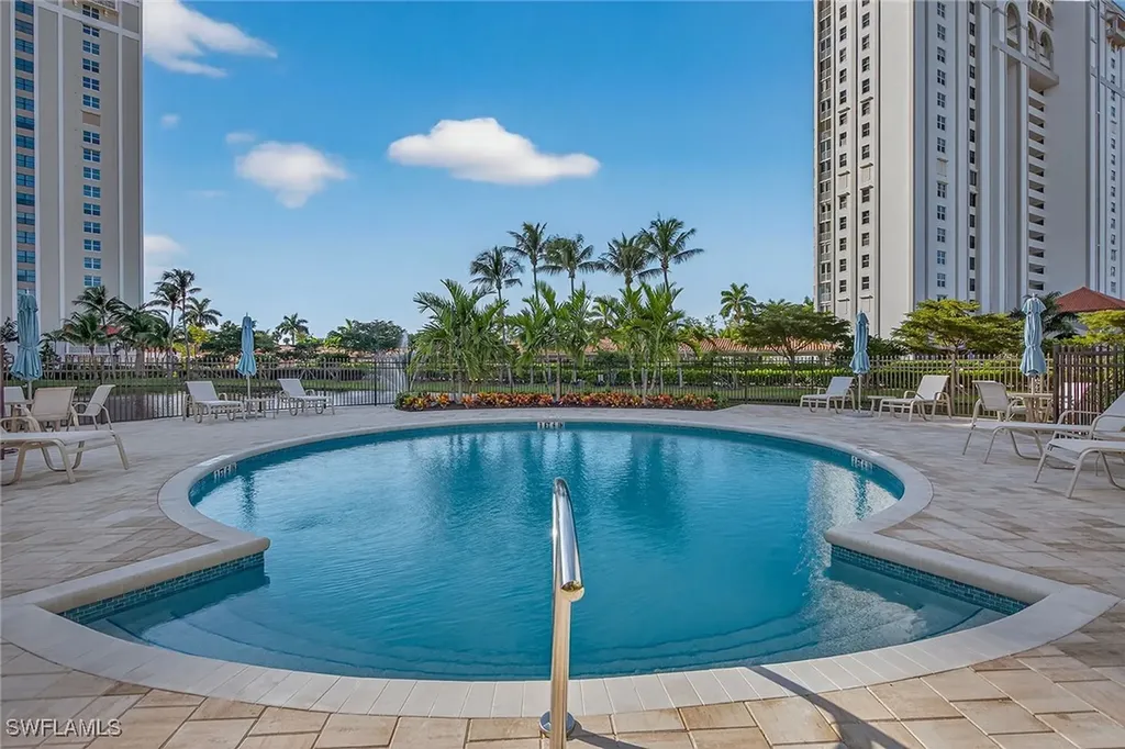 6537 Marissa Loop Naples FL 34108