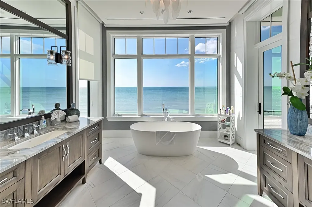 109 Kaula Lane Bonita Springs FL 34134