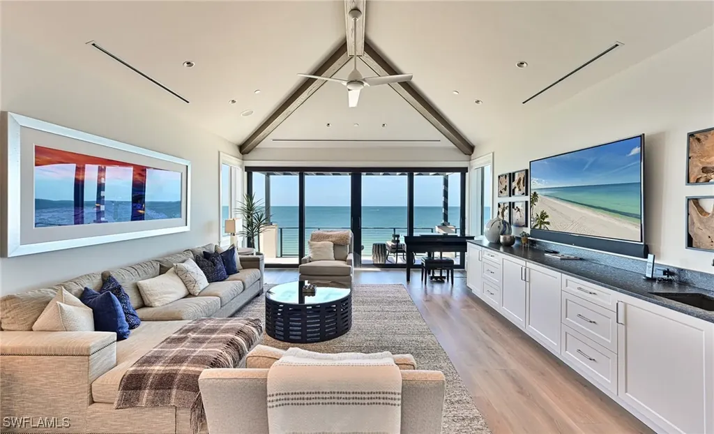 109 Kaula Lane Bonita Springs FL 34134