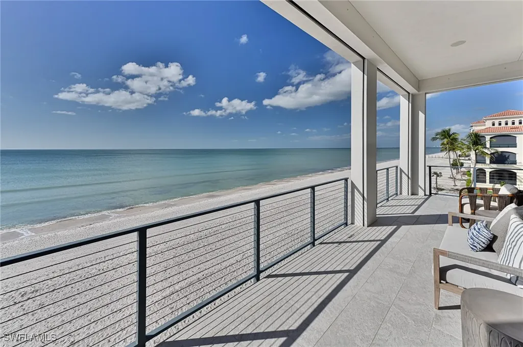 109 Kaula Lane Bonita Springs FL 34134