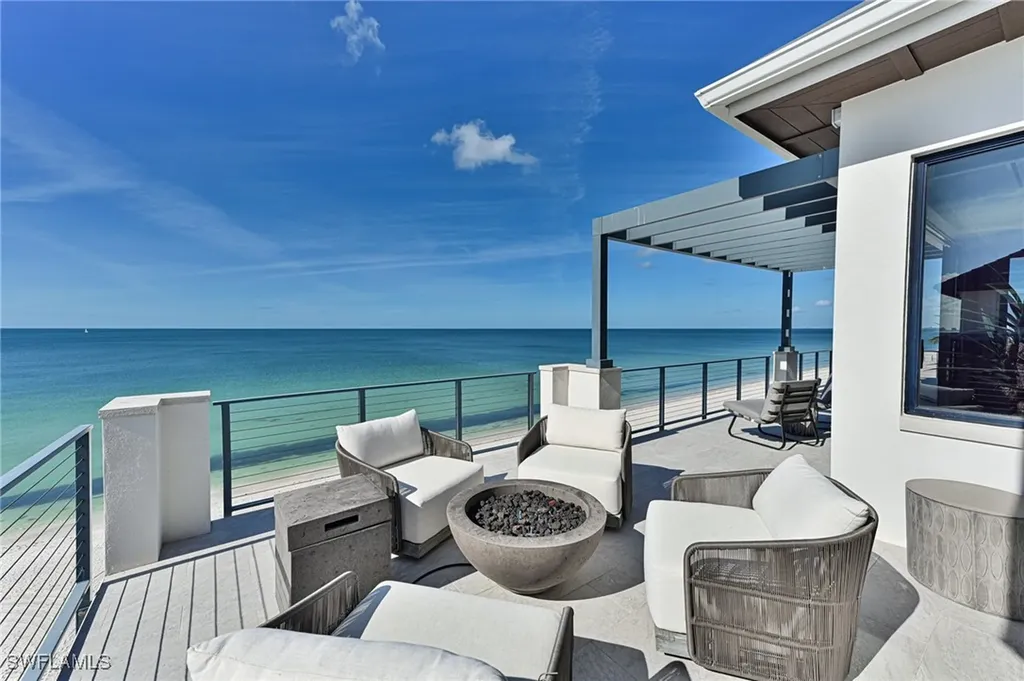 109 Kaula Lane Bonita Springs FL 34134