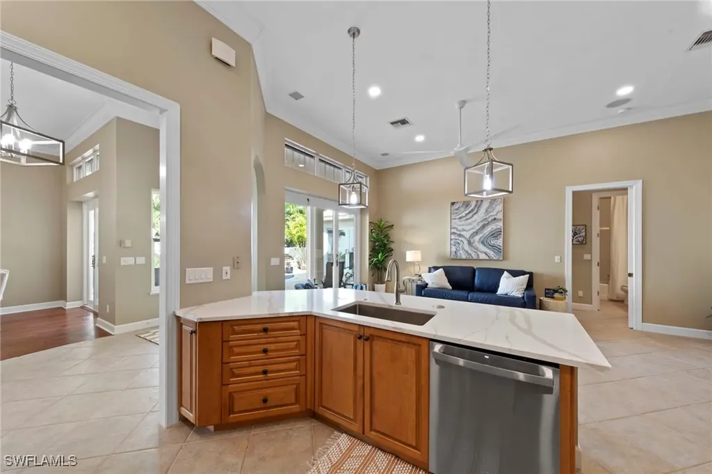 27567 Riverbank Drive Bonita Springs FL 34134