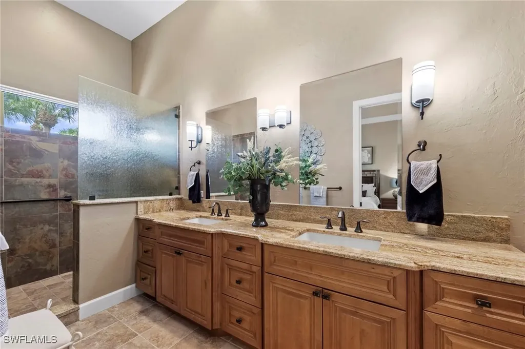 27567 Riverbank Drive Bonita Springs FL 34134