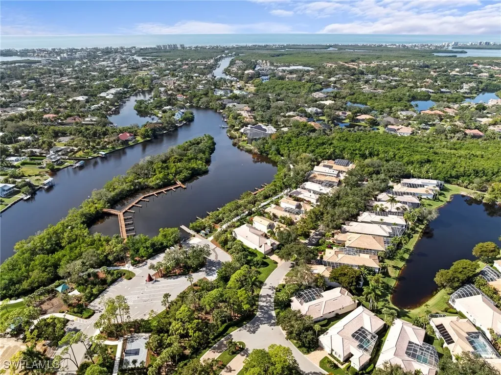 27567 Riverbank Drive Bonita Springs FL 34134
