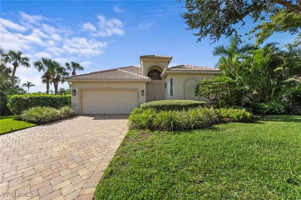 27567 Riverbank Drive Bonita Springs FL 34134
