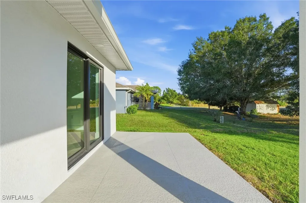 3903 15th Street SW Lehigh Acres FL 33976