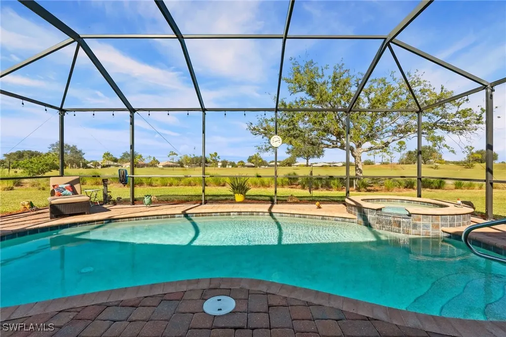 3147 Walnut Grove Lane Alva FL 33920