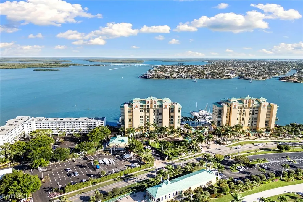 1079 Bald Eagle Drive Marco Island FL 34145