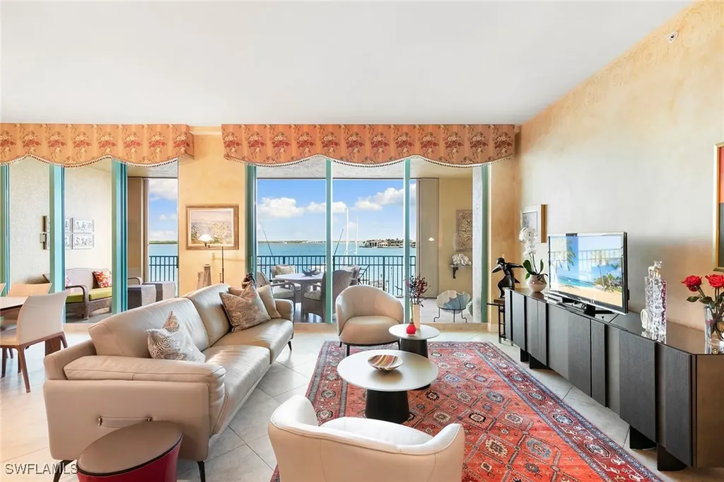 1079 Bald Eagle Drive Marco Island FL 34145