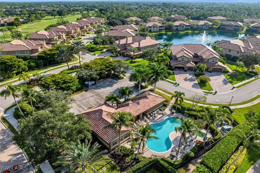 6689 Alden Woods Circle Naples FL 34113