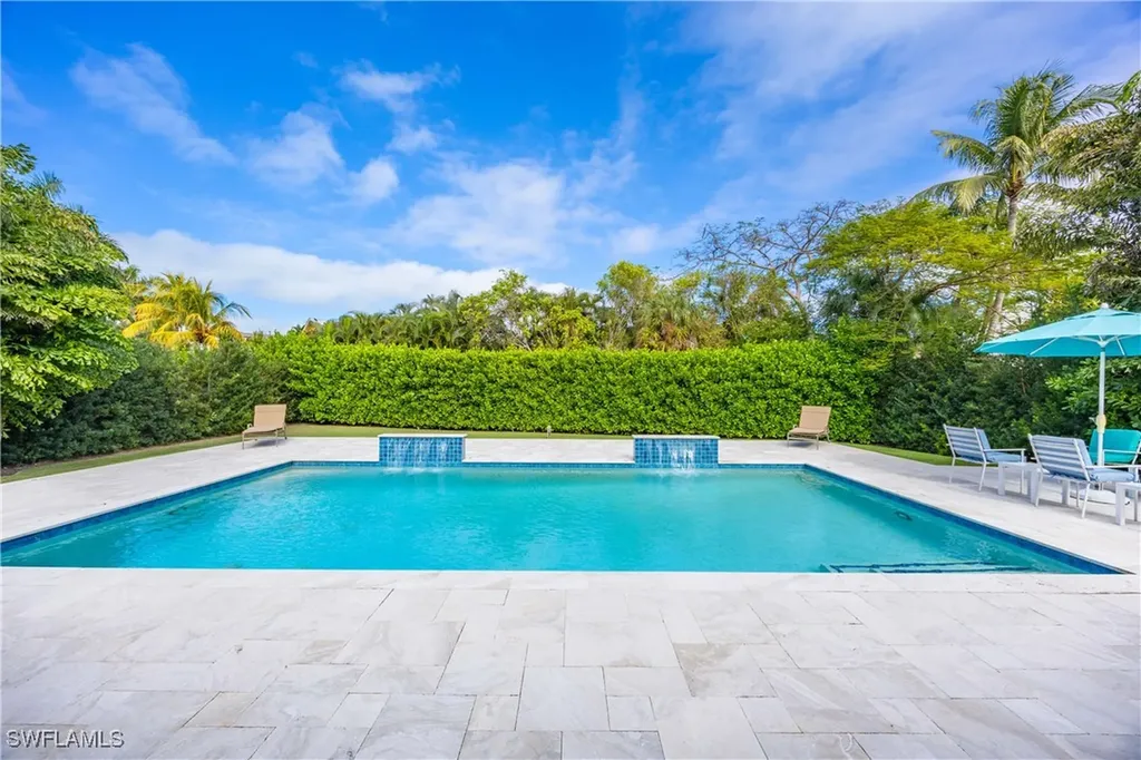 331 Spring Line Drive Naples FL 34102