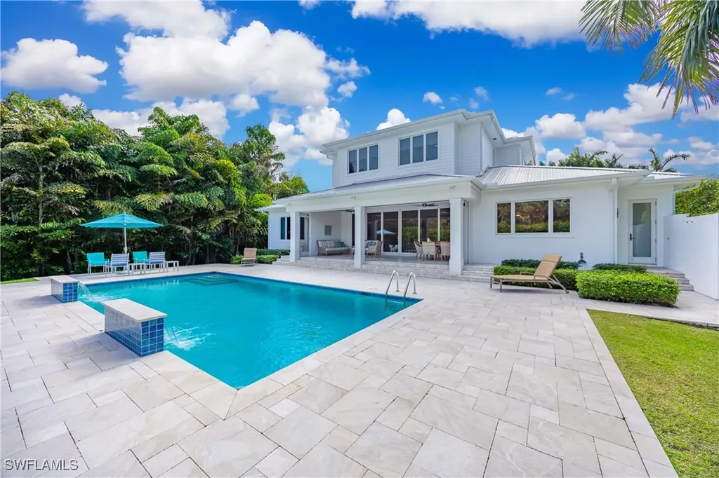 331 Spring Line Drive Naples FL 34102