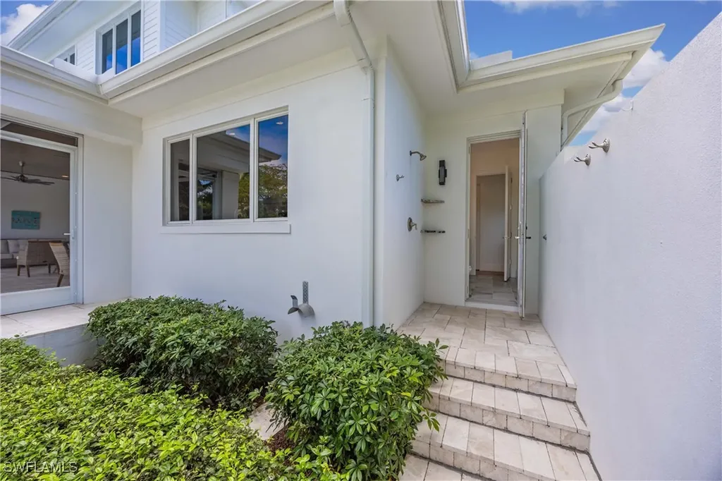 331 Spring Line Drive Naples FL 34102