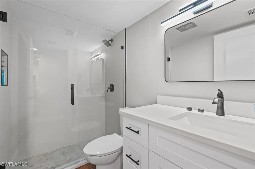 292 Banyan Boulevard Naples FL 34102