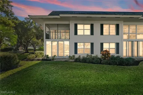 292 Banyan Boulevard Naples FL 34102